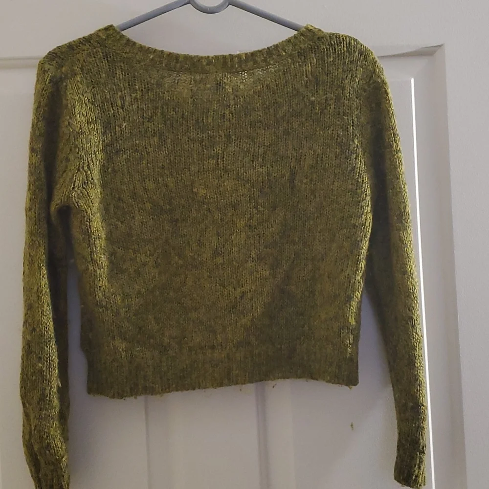 Sweater - Picture 3 of 3